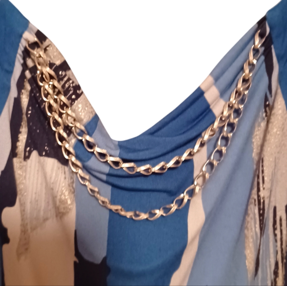 Abstract Blue Chain-Detail Women’s Top